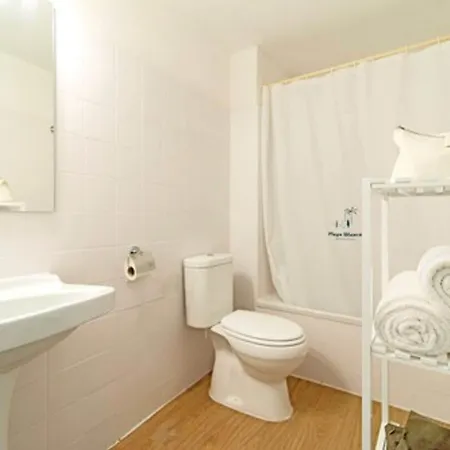 아파트 Apartamentos Cala Blanca *