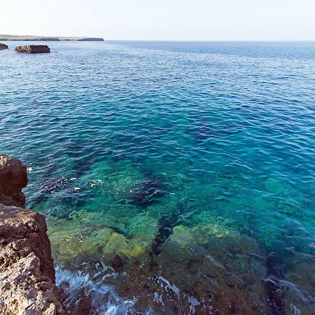 Apartamentos Cala Blanca * Cala Blanca (Menorca)