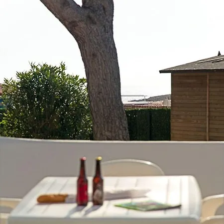 Apartamentos Cala Blanca Lejlighed *