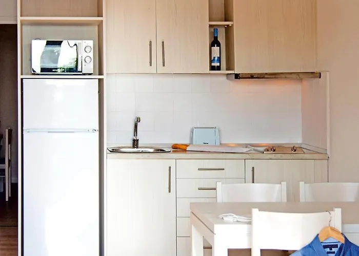 Apartamentos Cala Blanca * カラ・ブランカ